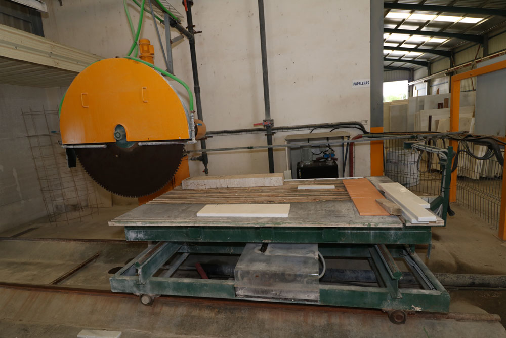 M&aacute;quina cortadora de macizo