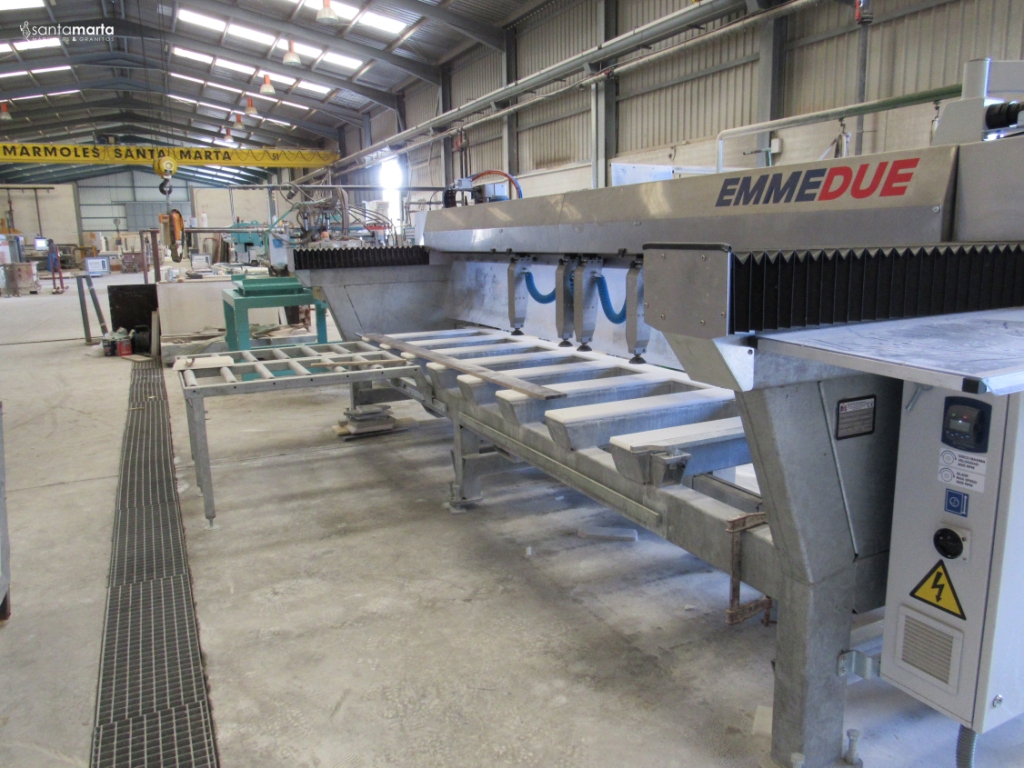 máquina corte sierra de inglete