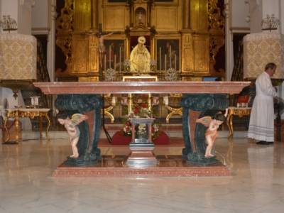 MESA DE ALTAR. IGLESIA DE SANTA MARÍA LA BLANCA. LOS PALACIOS (SEVILLA)