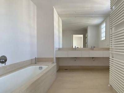 VIVIENDA PLAZA DE CUBA. SEVILLA